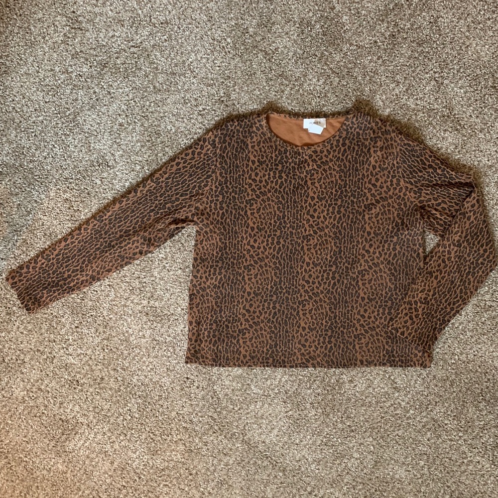 LAST CHANCE — Jones Sport Leopard/Cheetah Print Long Sleeve Top